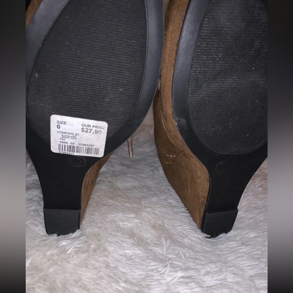 CATO Women’s Bootie Faux Suede Camel Color Ankle Boot Lace-Up Wedge Sz 6 NWOB - Picture 9 of 10